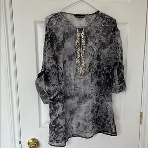 Bianca Nygard Gray and Black Tunic with Mandarin Collar and 3/4 Sleeves